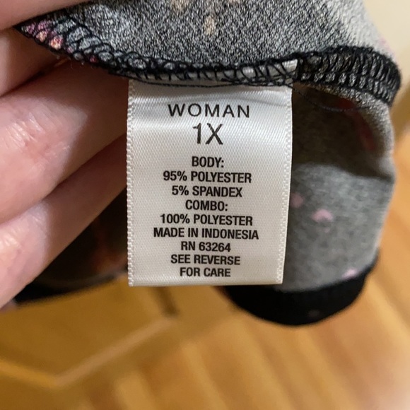 Women’s 1x Blouse - Picture 3 of 3